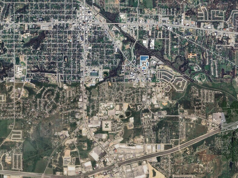 Parker Medical Plaza portefeuille de 4 propriétés à vendre sur LoopNet.ca - Aérien - Image 3 de 4