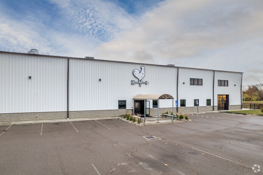 6550 Hamilton Lebanon Rd, Monroe, OH à louer - Photo du bâtiment - Image 2 de 19