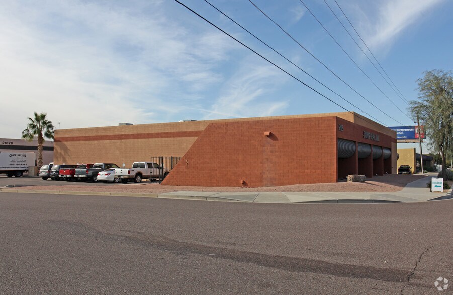 205 W Deer Valley Rd, Phoenix, AZ à vendre - Photo du bâtiment - Image 3 de 3