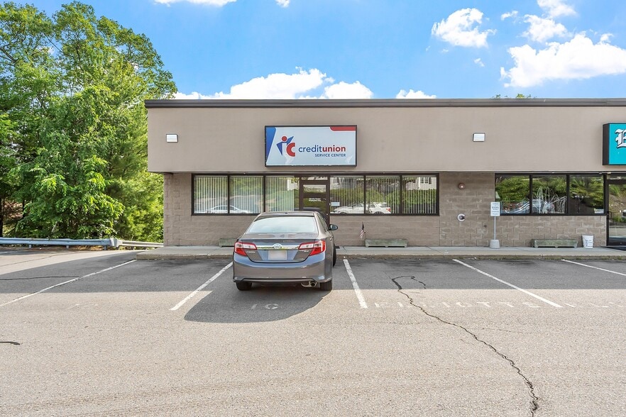 67 Whalon St, Fitchburg, MA for lease - Building Photo - Image 3 of 40