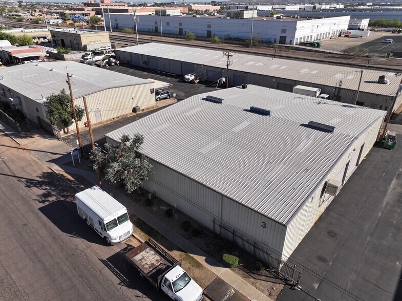 1645-1711 E Jackson St, Phoenix, AZ à vendre - Photo du bâtiment - Image 3 de 18