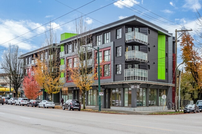 More details for 1716-1730 Kingsway, Vancouver, BC - Multifamily for Sale