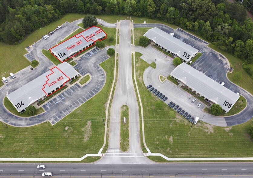 104-115 Jordan Plaza Blvd, Tyler, TX à louer - Photo du bâtiment - Image 2 de 18