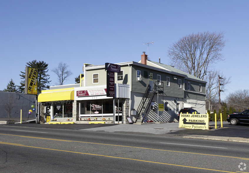 226-228 Baltimore Pike, Springfield, PA à vendre - Photo principale - Image 1 de 1