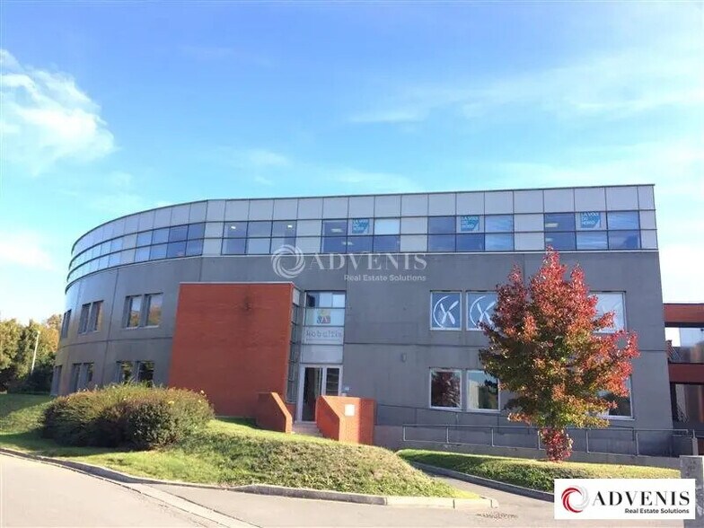 Office in Lambersart for lease - Building Photo - Image 1 of 2