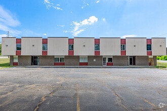 4999 Northcutt Pl, Dayton, OH à louer Photo du bâtiment- Image 1 de 11