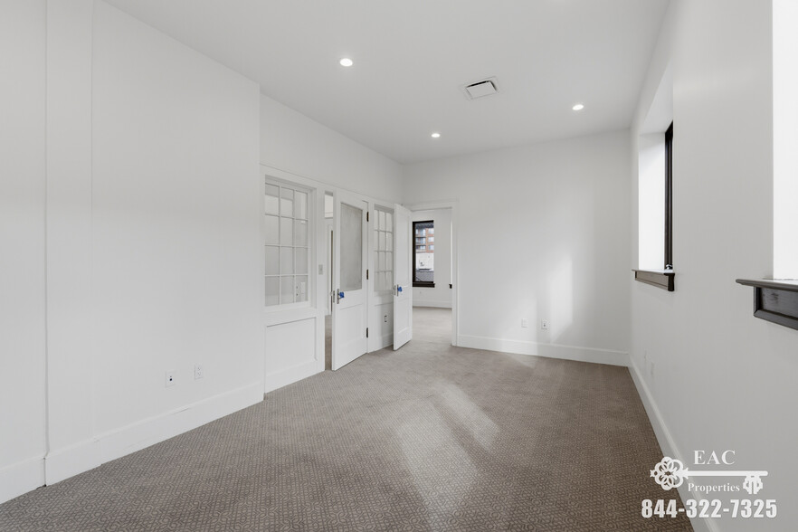 163-167 Bedford St, Stamford, CT for lease - Building Photo - Image 3 of 22