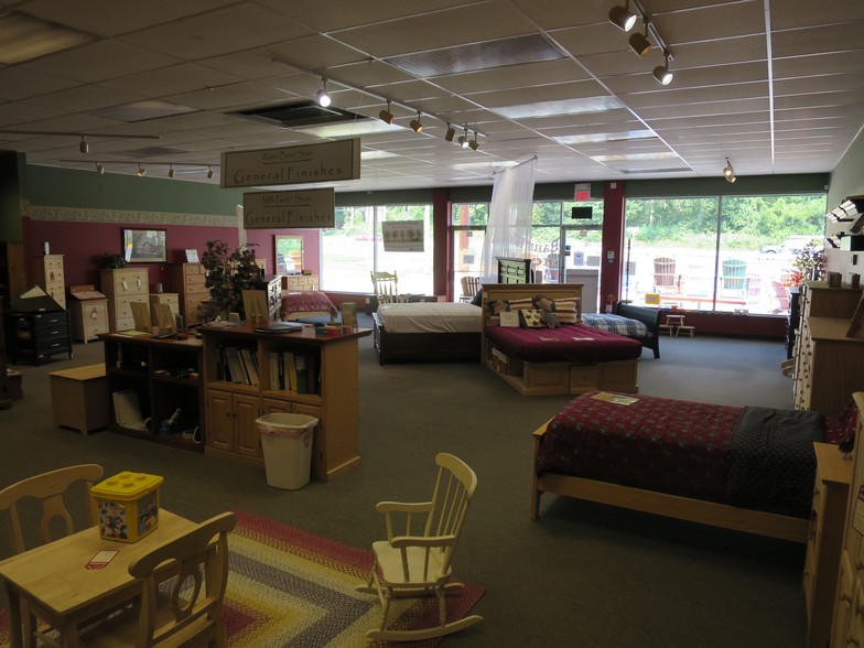 2441 Baltimore Blvd, Finksburg, MD for lease - Primary Photo - Image 1 of 10