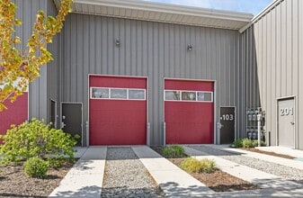 3384 Carrington Rd, Westbank, BC à louer Photo du bâtiment- Image 2 de 7