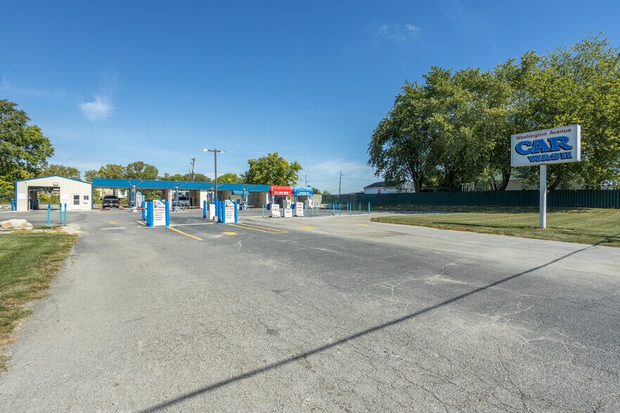 1600 Washington Ave, Frankfort, IN à vendre - Photo du bâtiment - Image 2 de 34