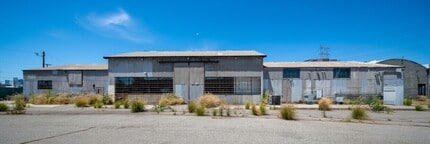 2159 Bay St, Los Angeles, CA for lease Building Photo- Image 1 of 4