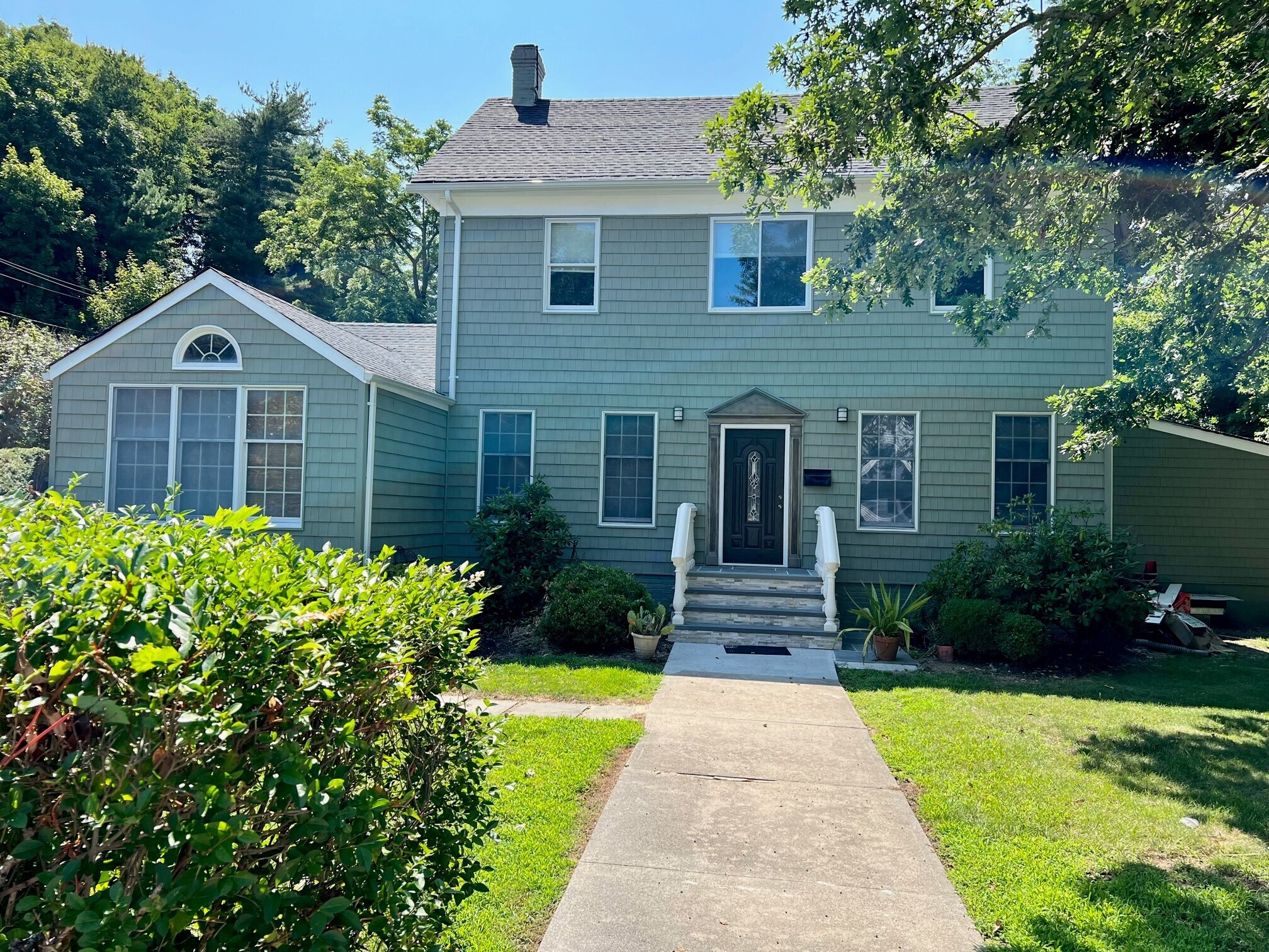 91 Green St, Huntington, NY à vendre Photo du bâtiment- Image 1 de 52