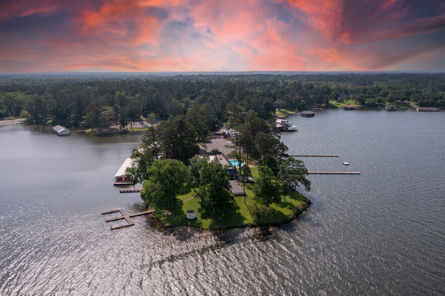 15898 Eastside Rd, Tyler, TX à vendre - Photo du bâtiment - Image 2 de 4