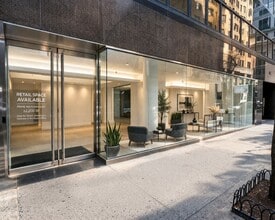 144 E 44th St, New York, NY à louer Photo intérieure- Image 1 de 6