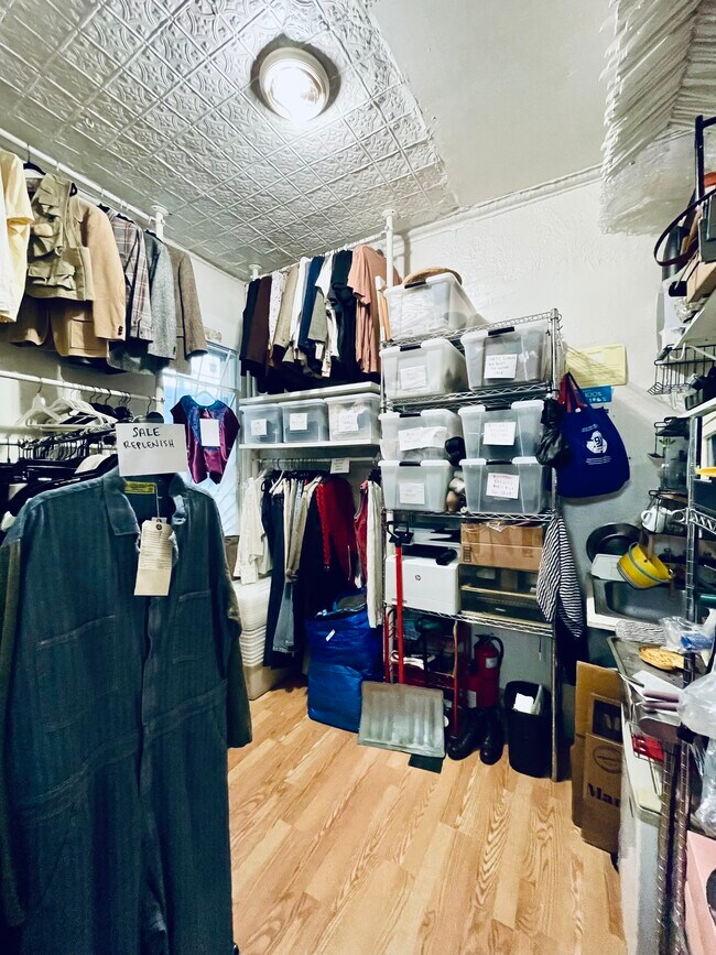 More details for 129 Bedford Ave, Brooklyn, NY - Retail for Lease