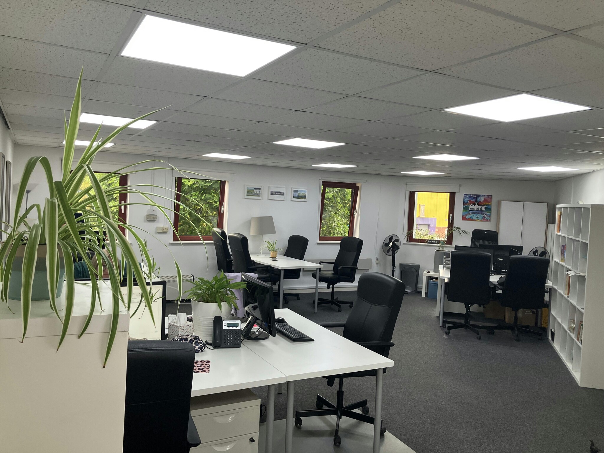 Earlswood Rd, Cardiff for lease Interior Photo- Image 1 of 1