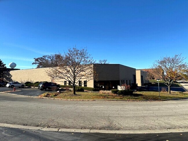 Plus de détails pour 280-290 Industrial Dr, Wauconda, IL - Industriel à louer