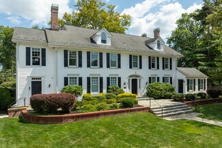 Plus de détails pour 65 S Main St, Pennington, NJ - Bureau à louer