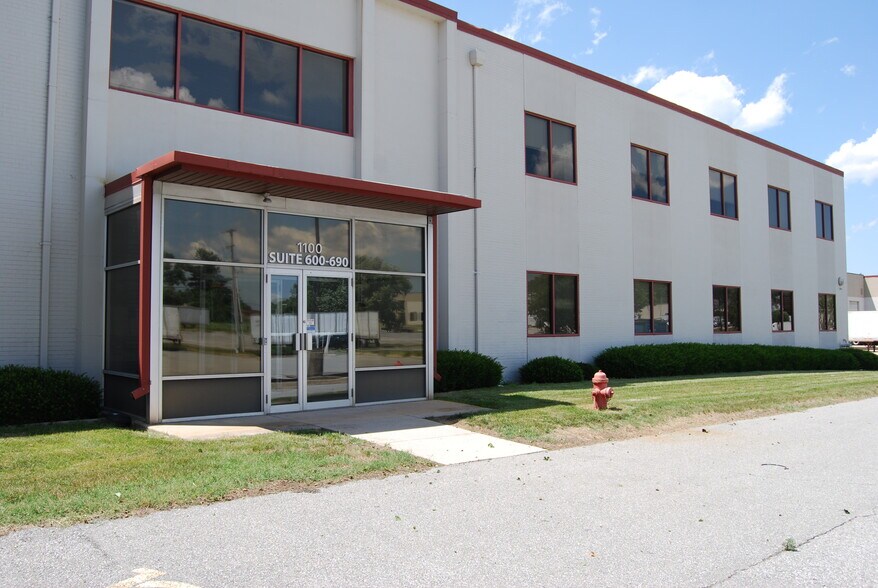 1100 N Sherman St, York, PA à louer - Photo du bâtiment - Image 2 de 8