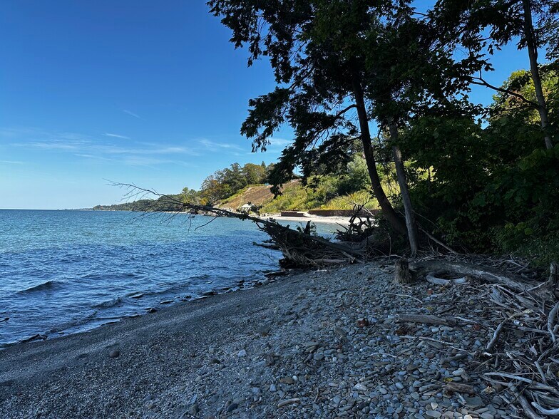 4017 Lake Rd, Conneaut, OH à vendre - Photo du bâtiment - Image 2 de 5