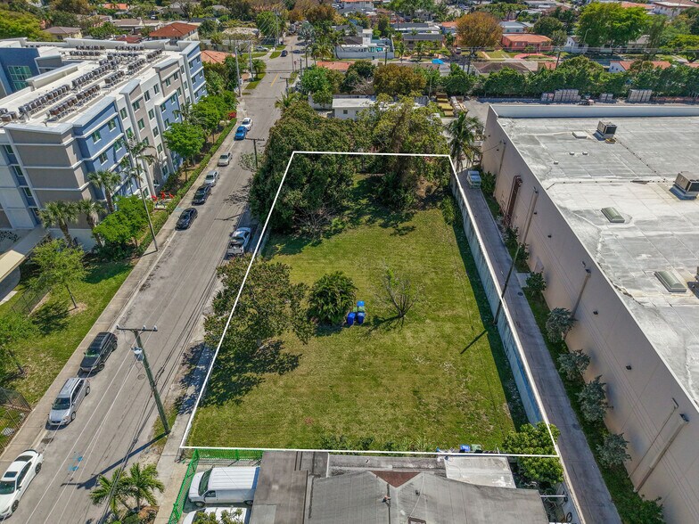 960 & 1000 SW 30th Ave, Miami, FL à vendre - Photo du bâtiment - Image 3 de 23