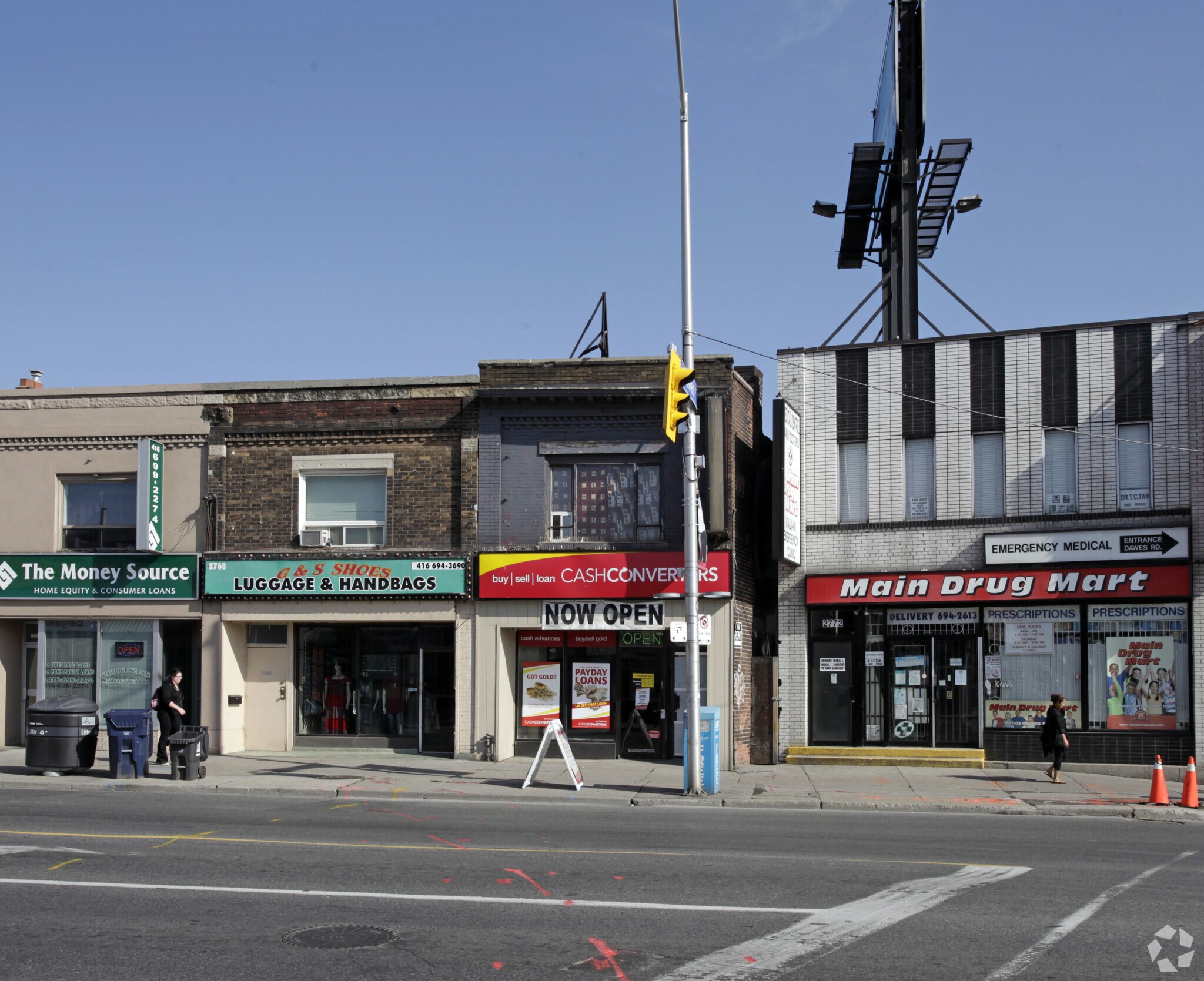 2770 Danforth Ave, Toronto, ON for sale Primary Photo- Image 1 of 1