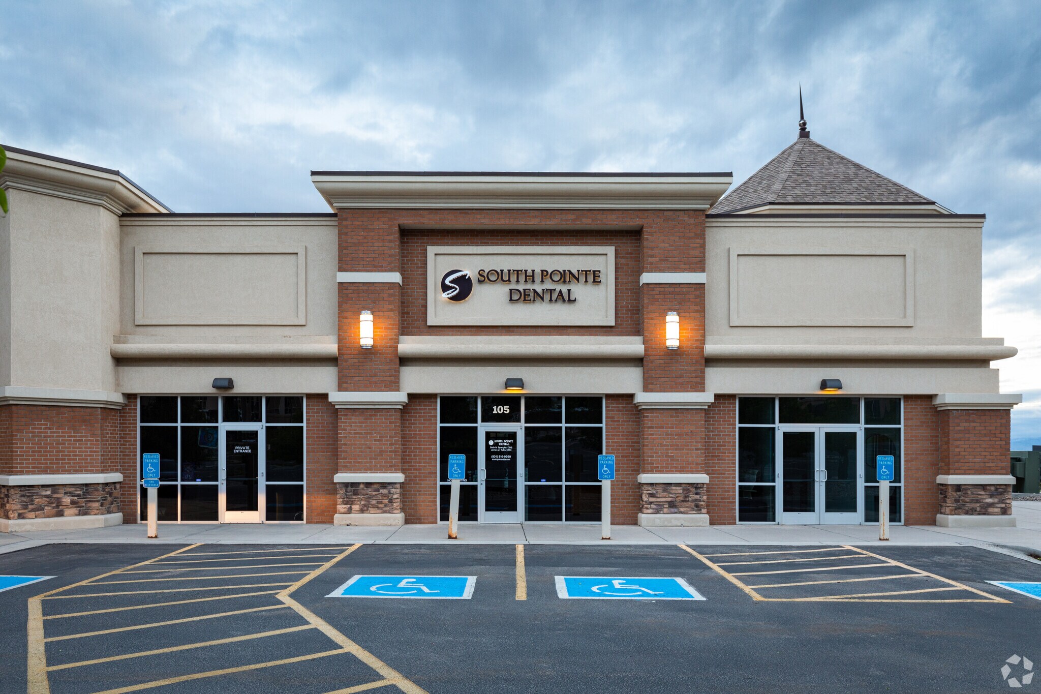 10 W Scenic Pointe Dr, Draper, UT à vendre Photo du bâtiment- Image 1 de 1