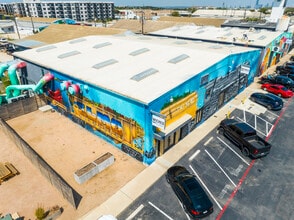 440 E Saint Elmo Rd, Austin, TX à louer Photo intérieure- Image 1 de 23