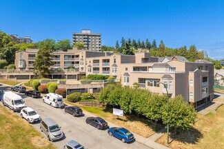 Plus de détails pour 65 First St, New Westminster, BC - Multi-résidentiel à vendre