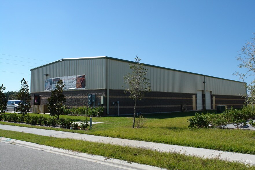 2337-2341 72nd Dr E, Sarasota, FL à louer - Photo du bâtiment - Image 2 de 10