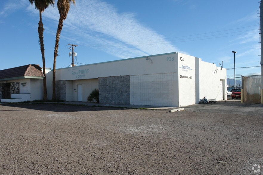 936 E Sahara Ave, Las Vegas, NV for lease - Primary Photo - Image 1 of 6
