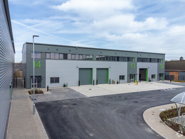 Festival Trade Park, Cheltenham à louer - Photo du bâtiment - Image 2 de 20
