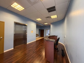 8200-8250 66th St N, Pinellas Park, FL for lease Interior Photo- Image 1 of 4