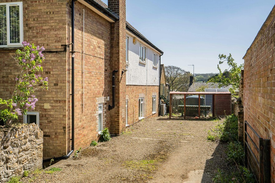 Middle Hl, Hook Norton à vendre - Photo du bâtiment - Image 2 de 6