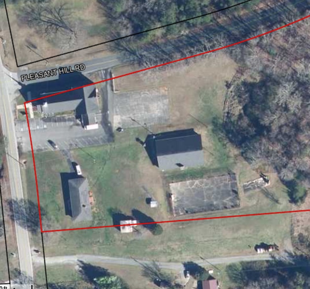 Blacksburg Tabernacle/ Pleasant Hill Bap portfolio of 2 properties for sale on LoopNet.ca - Building Photo - Image 2 of 3