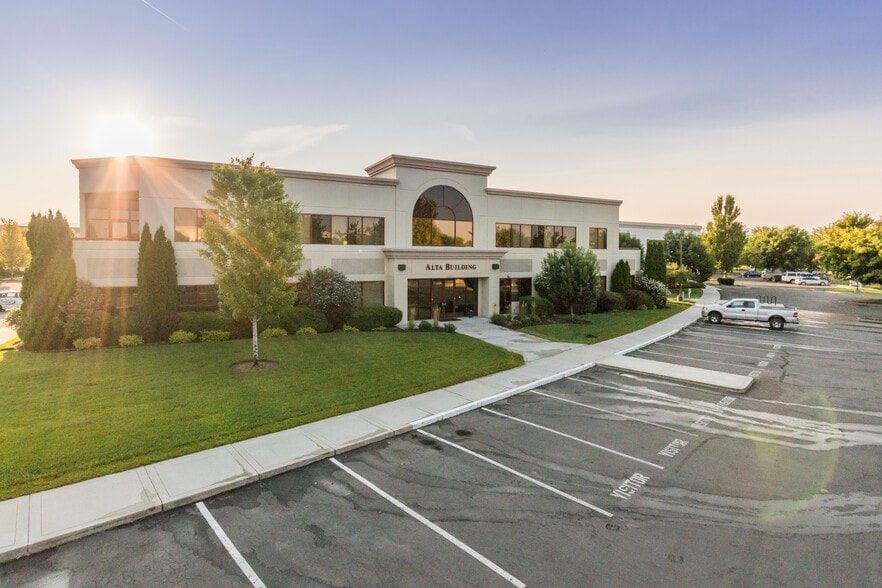 12592 W Explorer Dr, Boise, ID for lease - Building Photo - Image 1 of 6