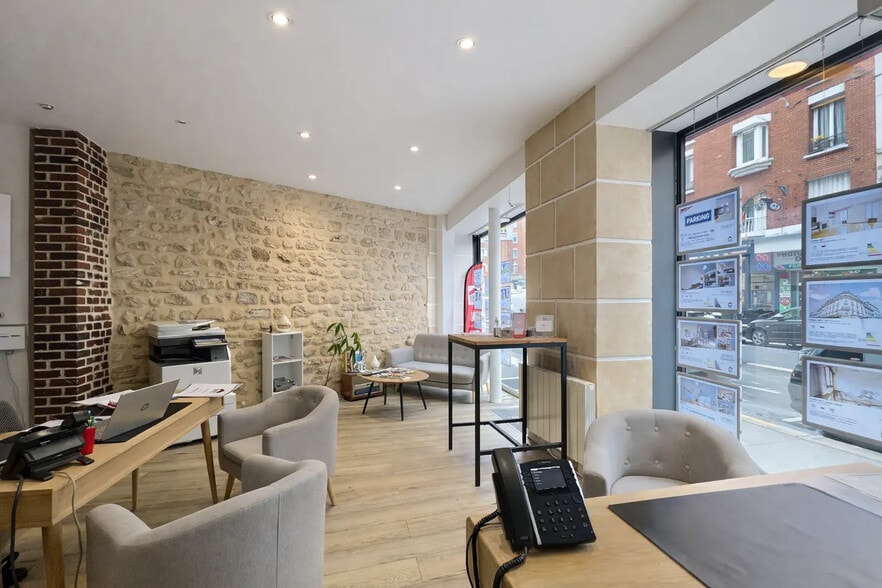 Rue Du Poteau, Paris for lease - Interior Photo - Image 2 of 5