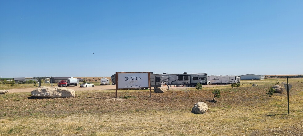 71420 Ventures Wy, Trenton, NE for sale - Primary Photo - Image 1 of 14