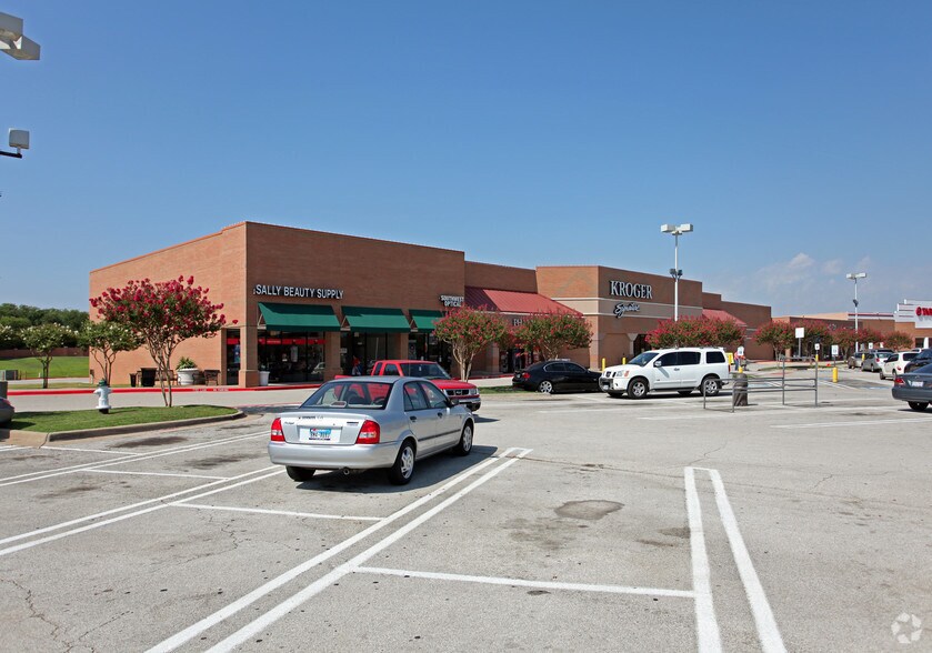 3712-3720 Belt Line Rd, Addison, TX à louer - Photo du bâtiment - Image 2 de 8