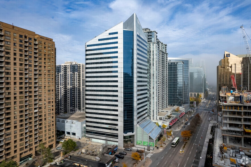 4950 Yonge St, Toronto, ON for lease - Building Photo - Image 1 of 3