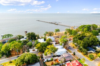 More details for 202 S Mobile St, Fairhope, AL - Hospitality for Sale