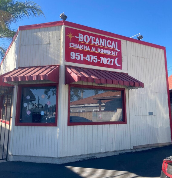 716 W 6th St, Corona, CA for lease - Building Photo - Image 2 of 7