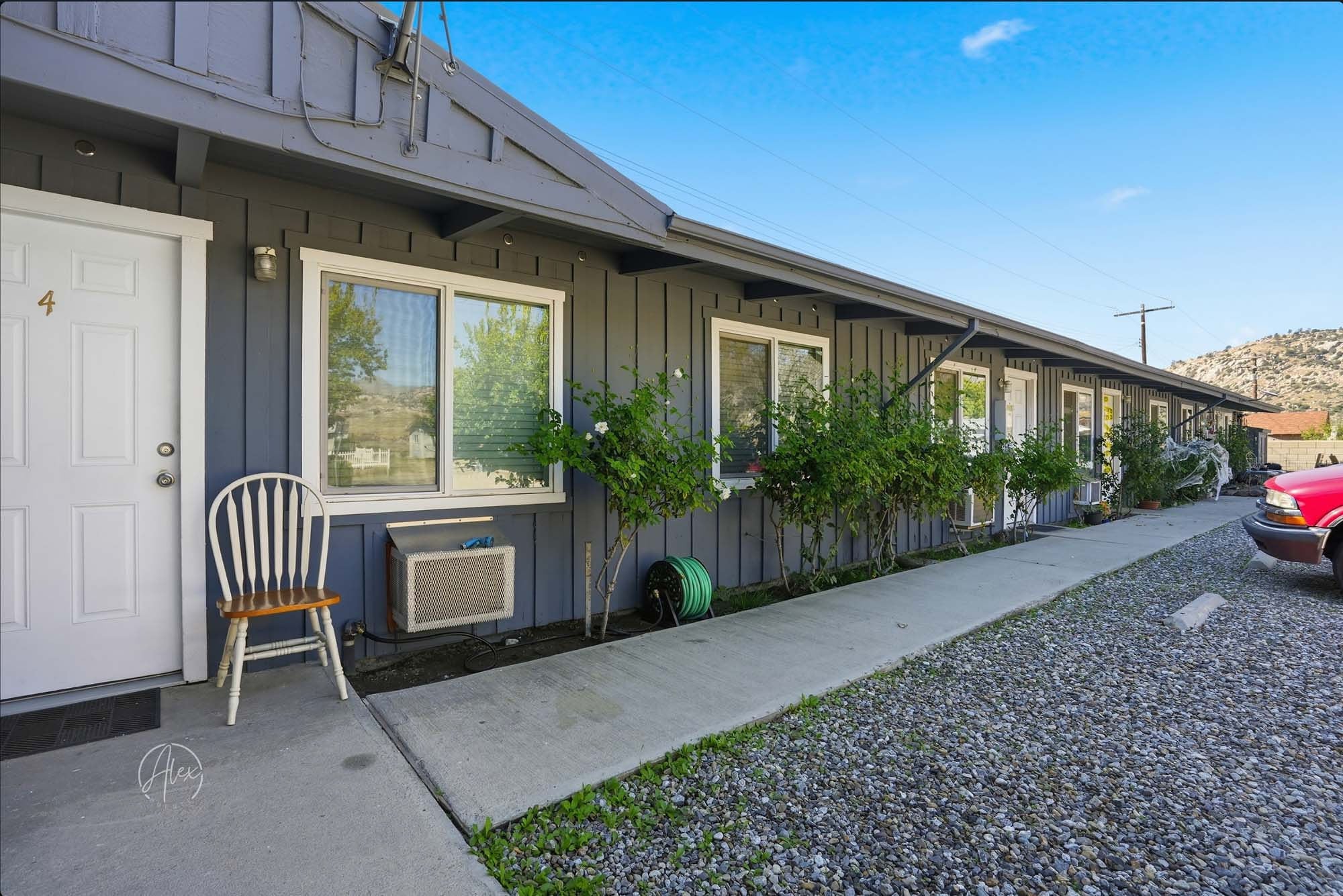 2100 Crestview Ave, Lake Isabella, CA for sale Building Photo- Image 1 of 16