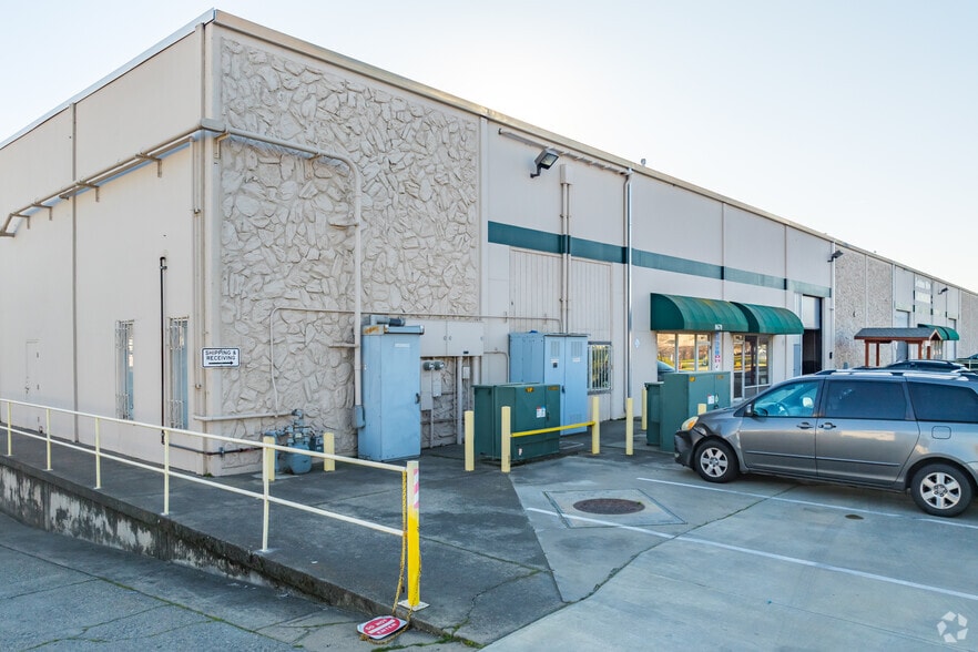 8640-8670 23rd Ave, Sacramento, CA for lease - Building Photo - Image 2 of 10