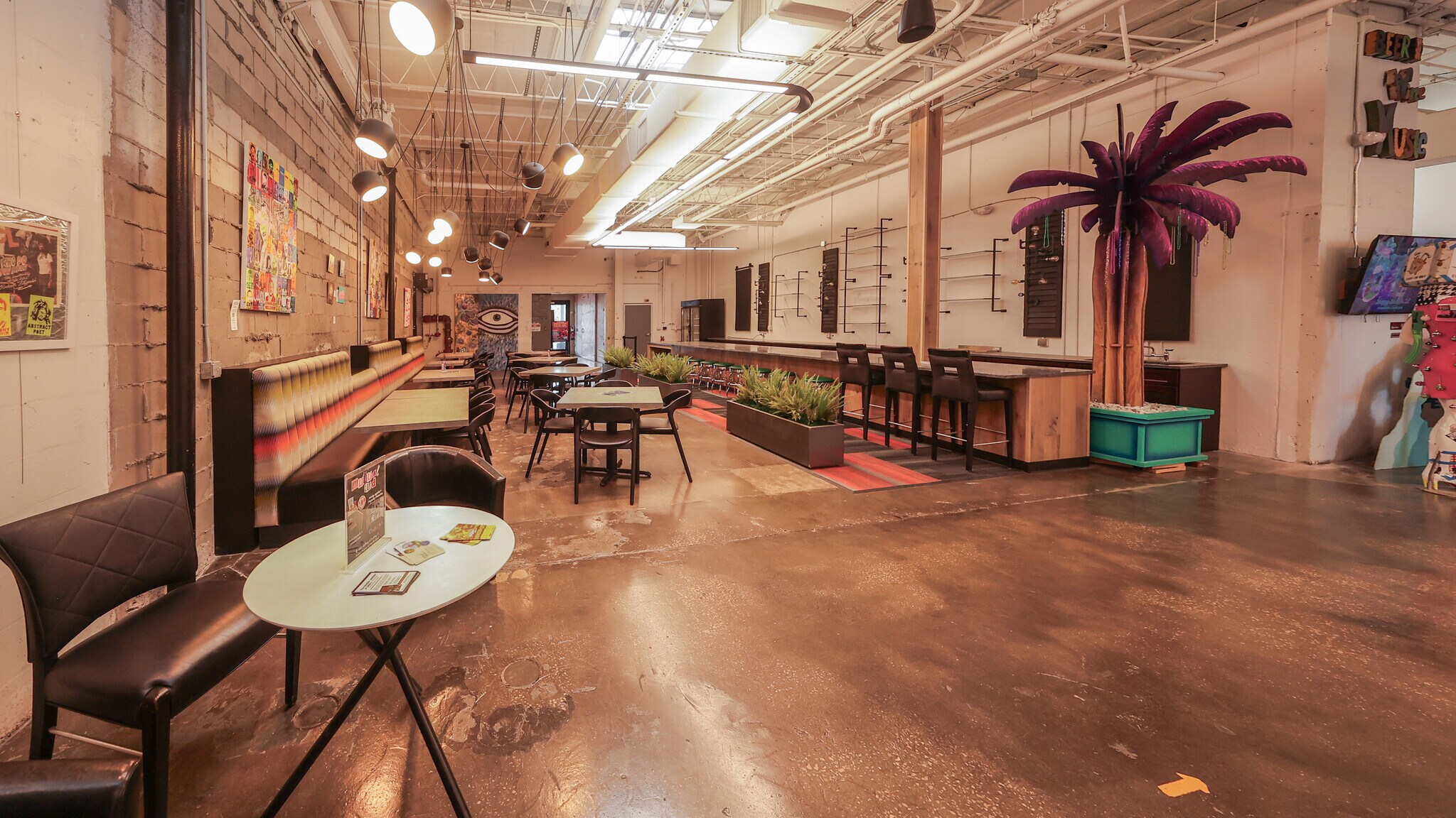 2606 Fairfield Ave S, Saint Petersburg, FL à louer Photo principale- Image 1 de 79