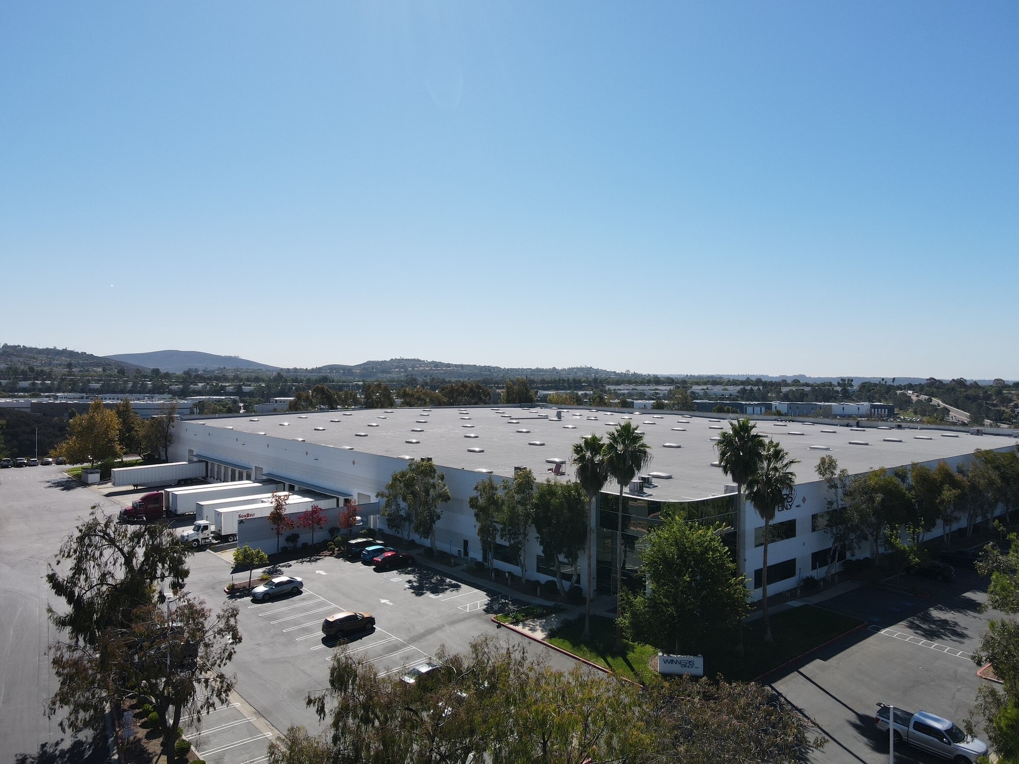 1365 Park Center Dr, Vista, CA for lease Primary Photo- Image 1 of 5