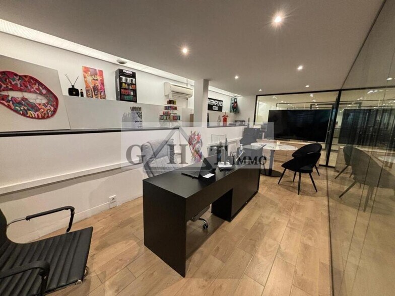 Office in Joinville-le-Pont for lease - Interior Photo - Image 2 of 11