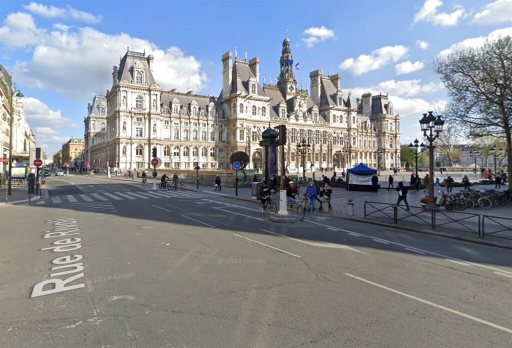Commerce de détail dans Paris à louer Photo du bâtiment- Image 1 de 2