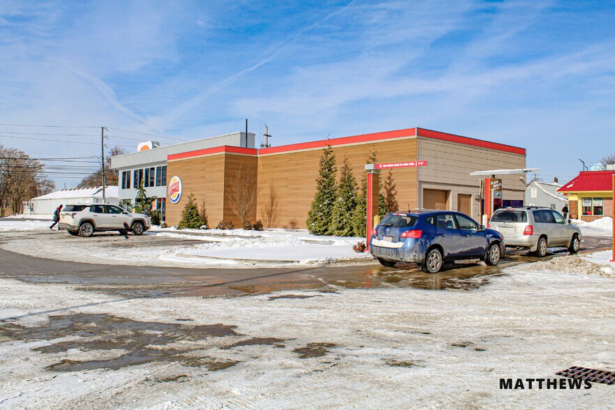 1175 S Arlington St, Akron, OH à vendre - Photo du bâtiment - Image 3 de 6