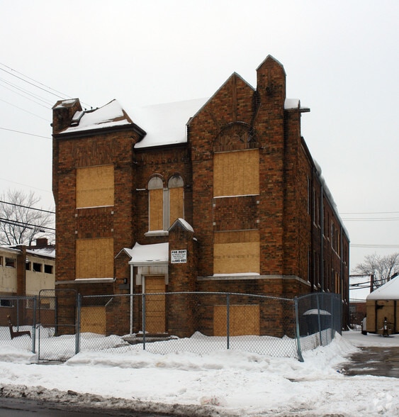 18029 Schoenherr St, Detroit, MI à vendre - Photo principale - Image 1 de 4